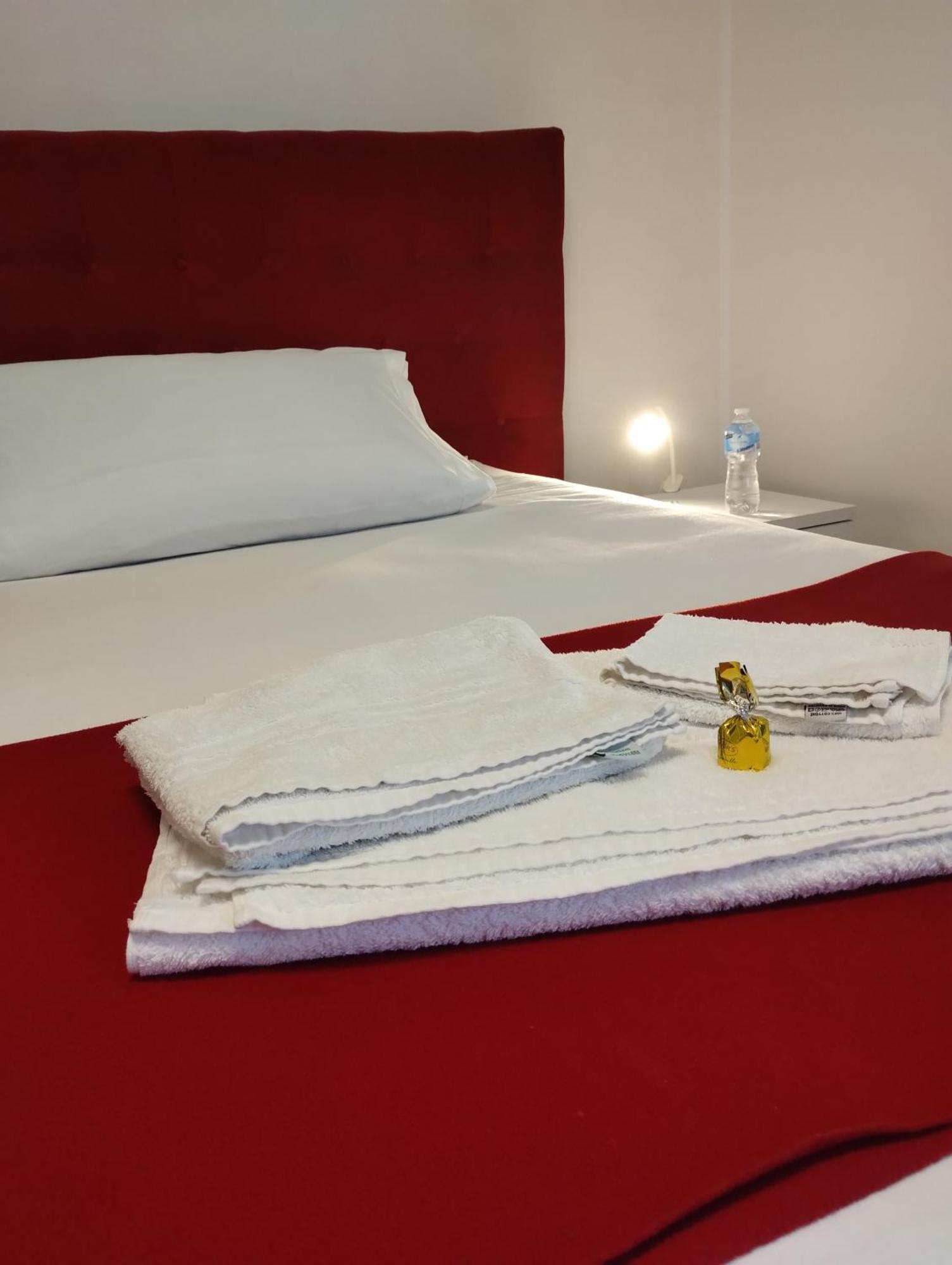 Suleima B&B Messina Centro Extérieur photo
